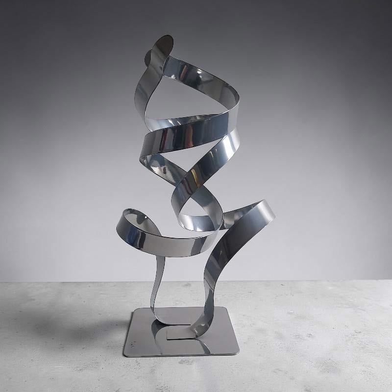 sculpture métal 2 cercles rubans chrome NaguraDesign pièce unique artisanale contemporaine vue dos