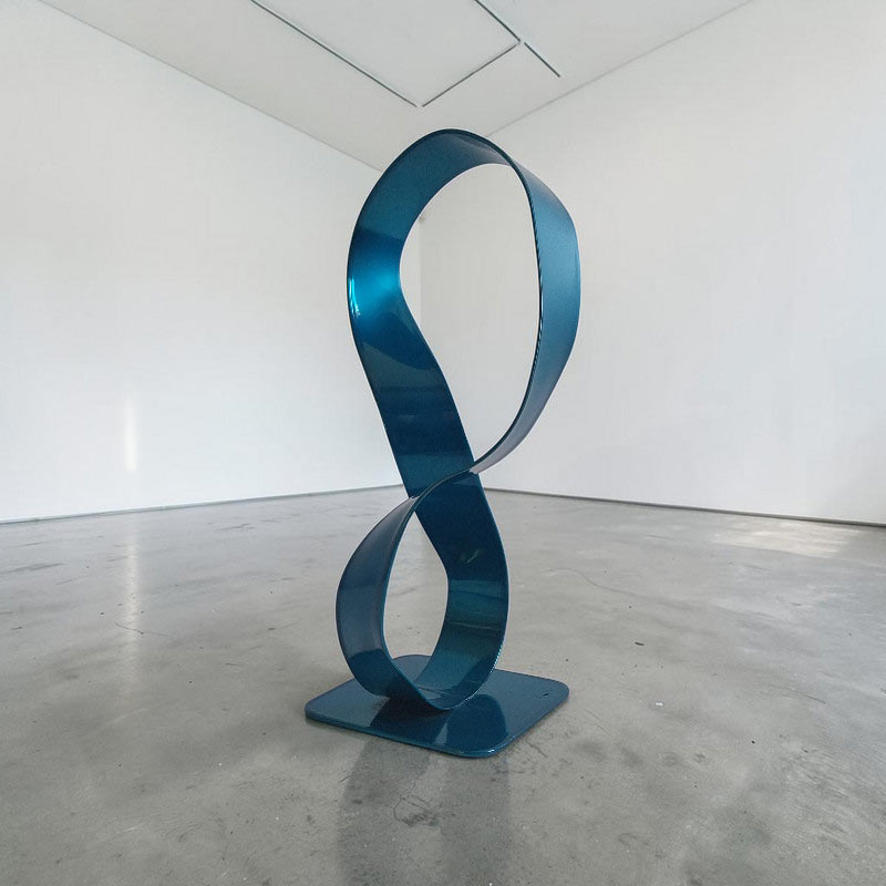 sculpture métal torsadé bleu turquoise ruban Möbius NaguraDesign pièce unique contemporaine vue dos