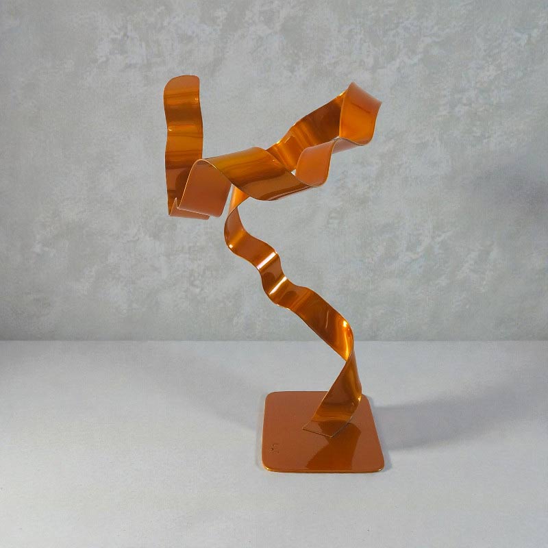 Sculpture ruban abstraite acier ondulation orange 28 cm ND-VIA-25-RUB-ORANGE profil gauche
