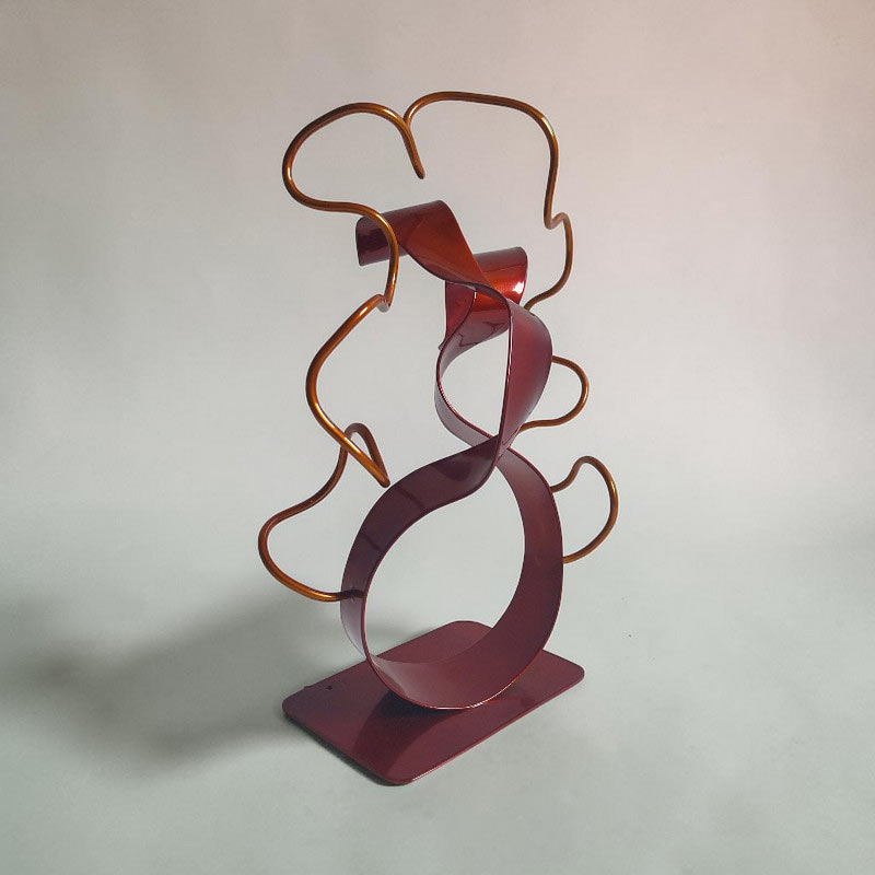 Sculpture ruban abstraite acier rouge avec fil orange ND-VIA-FIL-ROUGE-ORANGE vue angle NaguraDesign