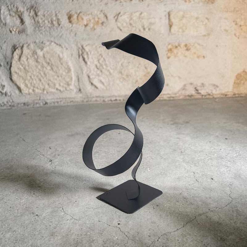 Sculpture ruban abstraite acier torsion noir 35 cm ND-VIA-35-CERB-35-CM-NOIRP profil
