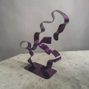sculpture 2 rubans acier peint violet pièce unique contemporaine NaguraDesign