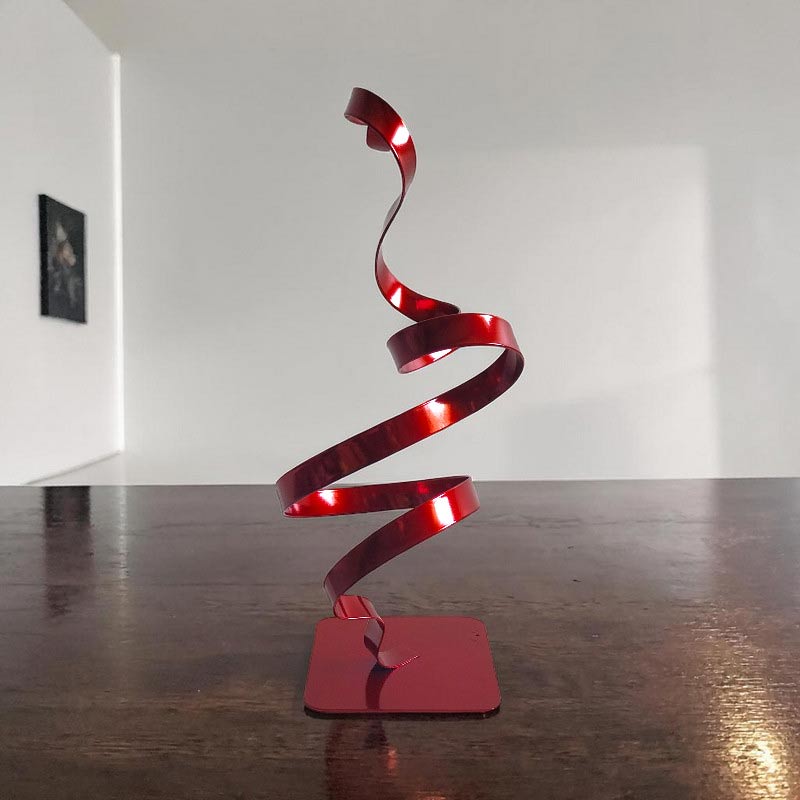 Sculpture ruban abstraite métal rouge torsadé 30 cm ND-VIA-15-CERB-30-CM-ROUGE dos