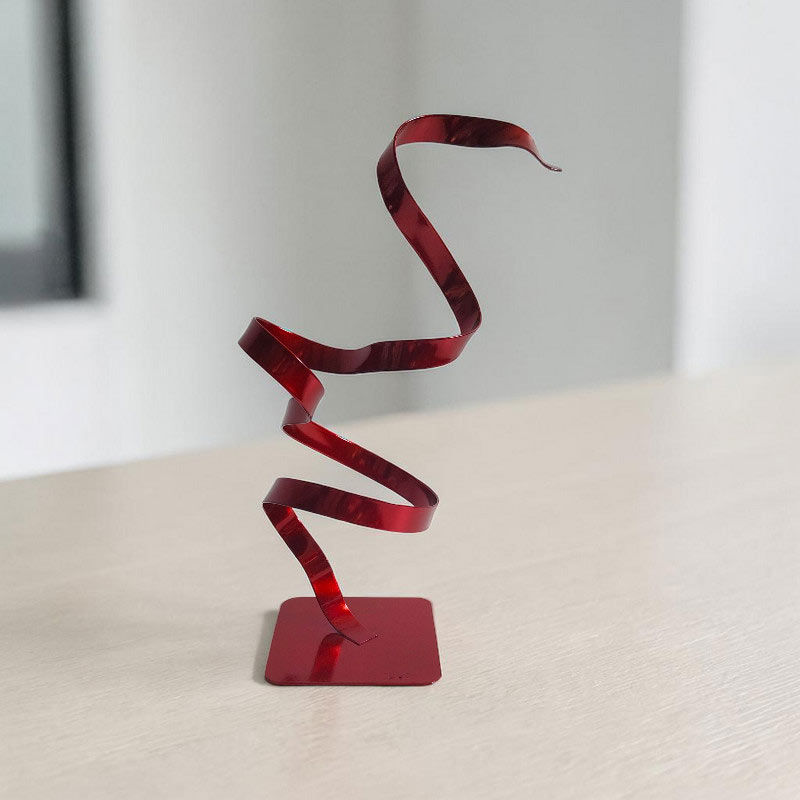 Sculpture ruban abstraite métal rouge torsadé 30 cm ND-VIA-15-CERB-30-CM-ROUGE profil