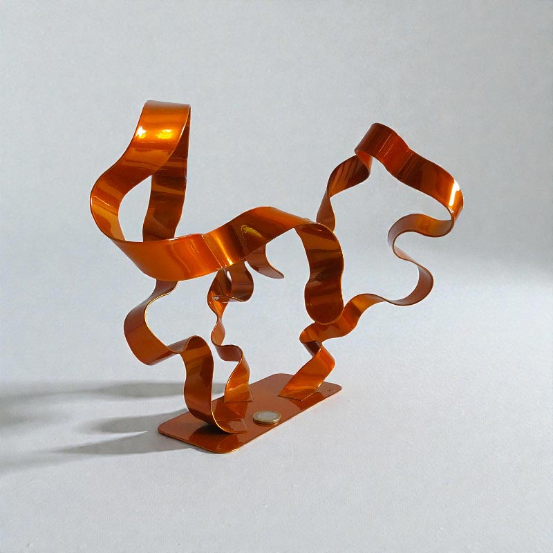 Sculpture abstraite acier 3 rubans orange 25 cm ND-VIA-25-3RUB-25CM-ORANGE échelle