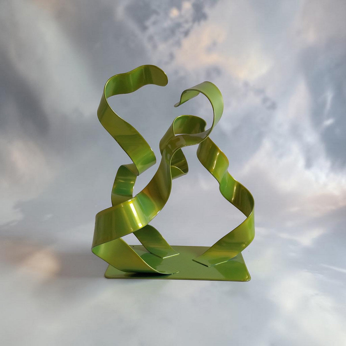 Sculpture abstraite anis 21 cm trois rubans ND-VIA25-3RUB-21CM-ANIS Naguradesign