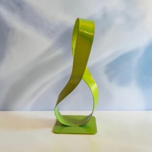 Sculpture Mobius abstraite acier vert anis 24 cm ND-VIA30-MOBIUS-VERT-ANIS Naguradesign