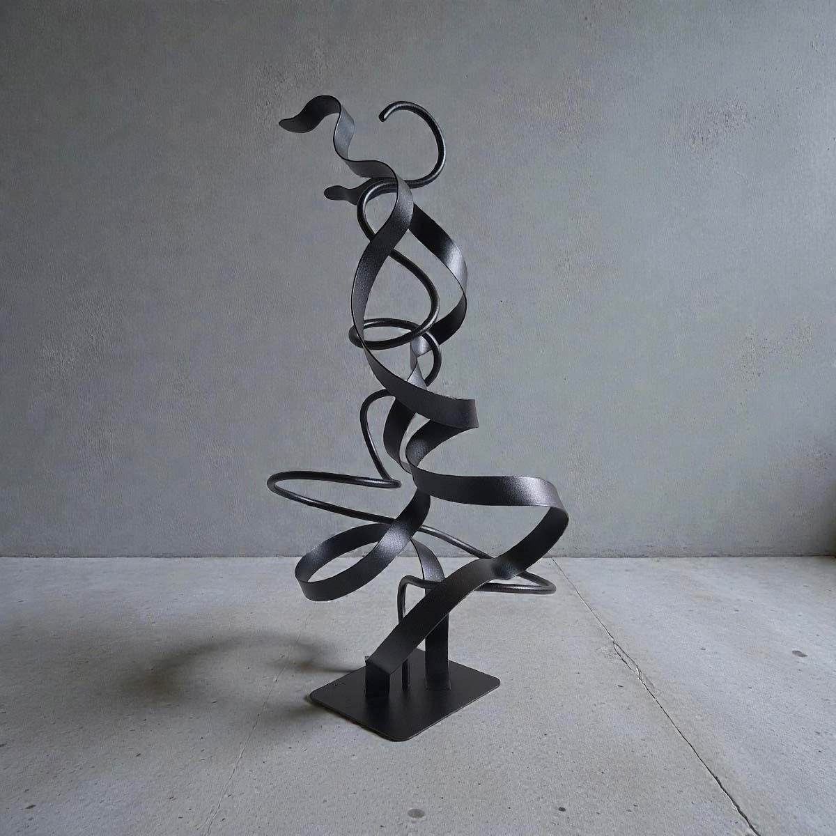 Sculpture abstraite Oslo noir pailleté 48 cm ND-VIA-20-OSLO-48CM-NOIRP profil