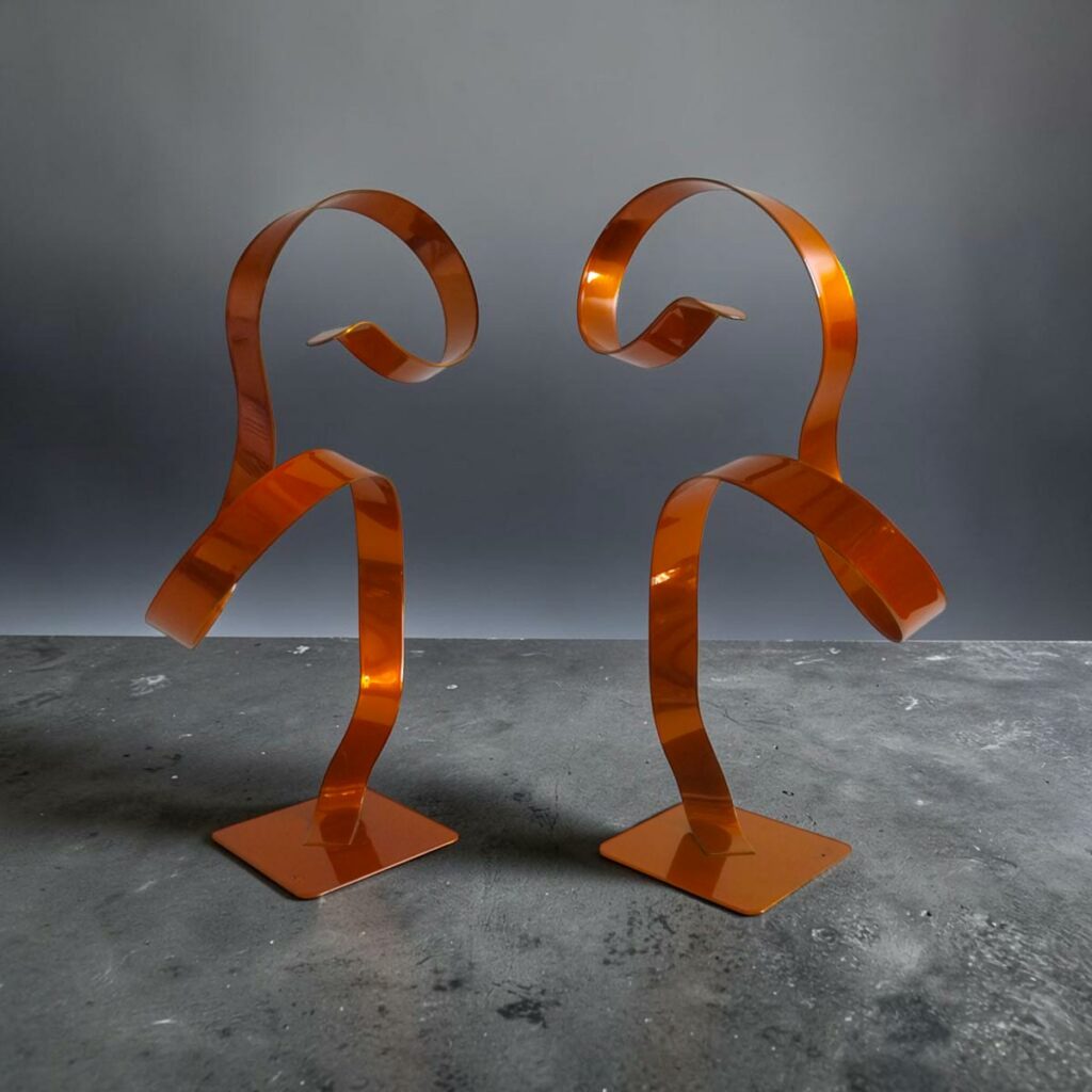 Paire de sculptures en métal orange 34 cm réalisée artisanalement par NaguraDesign